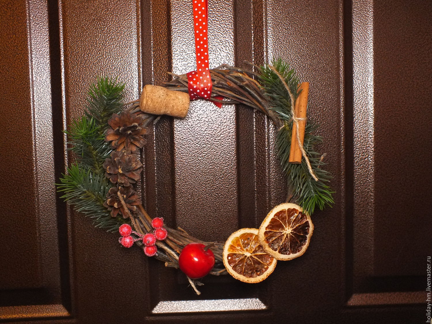 Zimtstangen an die Eingangstür hängen: Warum das empfehlenswert ist