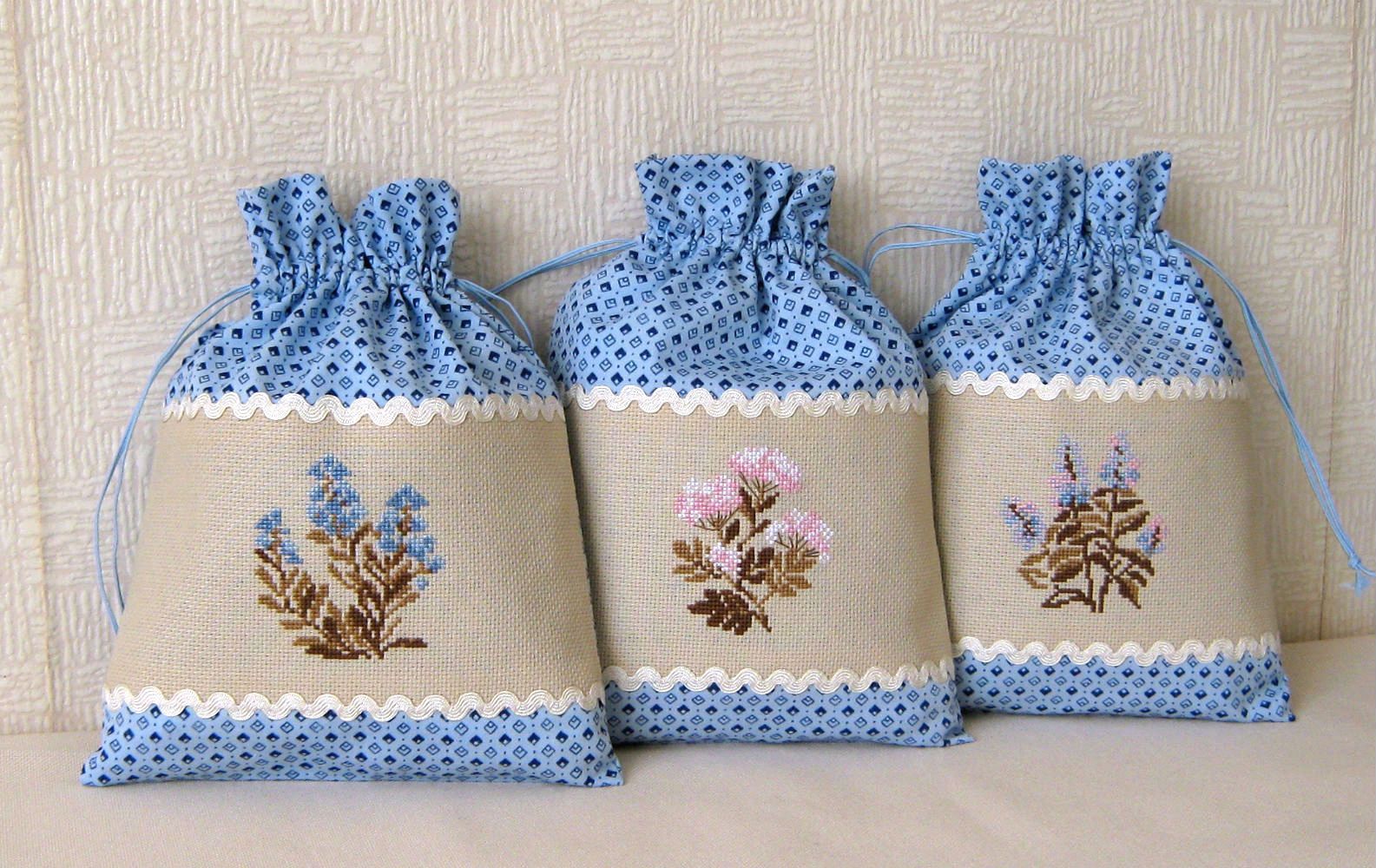 Hängen Sie es neben der Badewanne oder Dusche auf. Probleme mit Feuchtigkeit und Schimmel in Ihrem Badezimmer werden für immer gelöst sein. Lösung des Problems mit Dampf im Badezimmer.