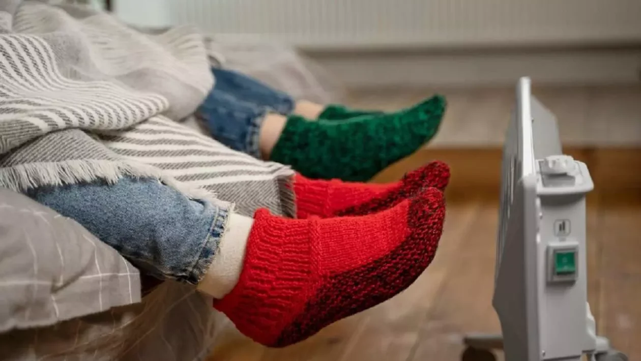 Was die Finnen tun, um sich zu Hause ohne Heizung warm zu halten: für nur 2 Euro